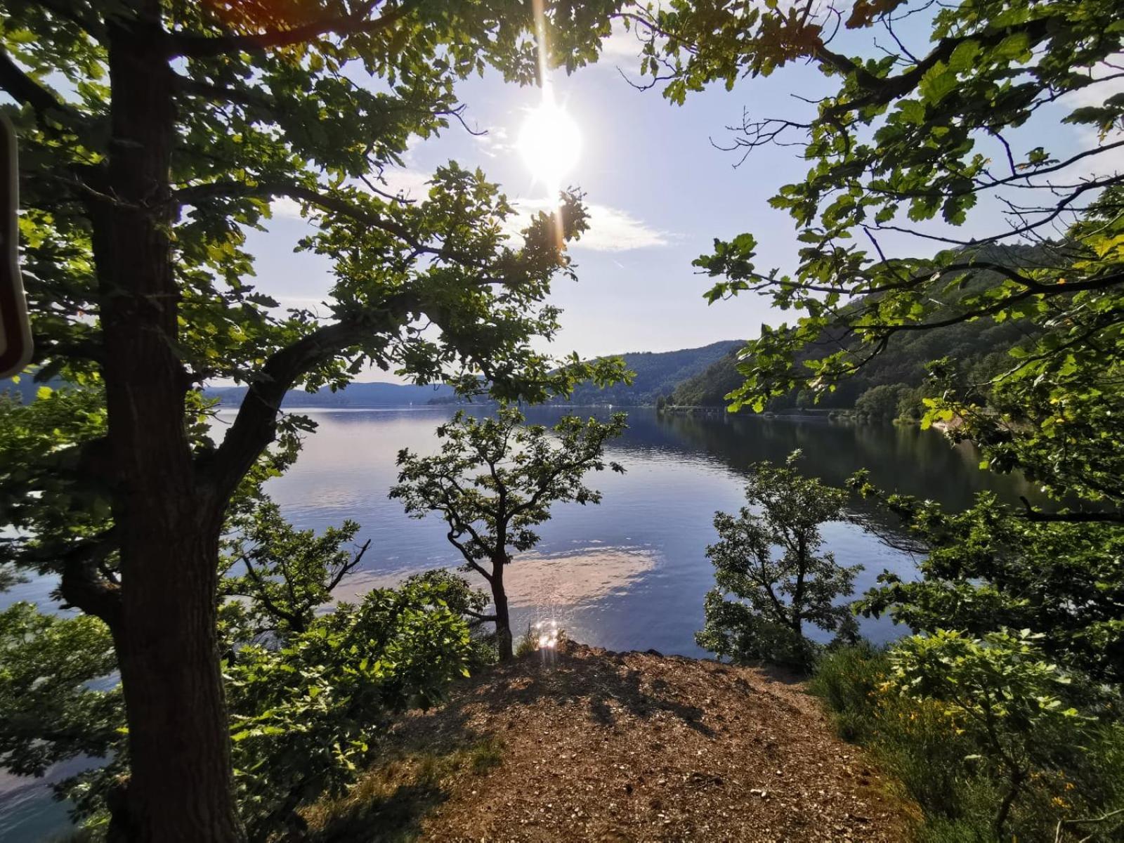 Ferienhaus Schoene Aussicht Ferienwohnung Gelb Hemfurth-Edersee Екстериор снимка